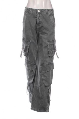 Női nadrág Pull&Bear, Méret M, Szín Szürke, Ár 6 103 Ft