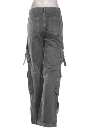 Női nadrág Pull&Bear, Méret M, Szín Szürke, Ár 6 103 Ft