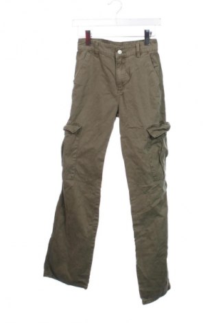 Damenhose Pull&Bear, Größe XS, Farbe Grün, Preis € 9,99