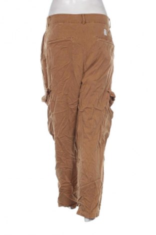Damskie spodnie Replay, Rozmiar M, Kolor Brązowy, Cena 99,99 zł
