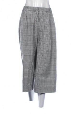 Damenhose Reserved, Größe L, Farbe Mehrfarbig, Preis 15,00 €