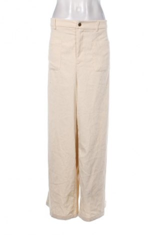 Дамски панталон SHEIN, Размер XXL, Цвят Бежов, Цена 15,00 €