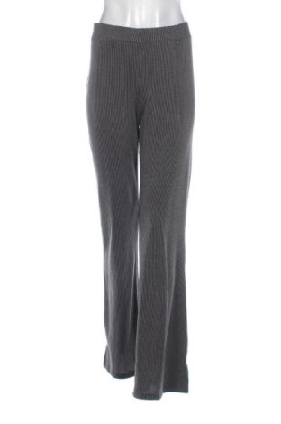 Damskie spodnie Sinsay, Rozmiar XL, Kolor Kolorowy, Cena 80,38 zł