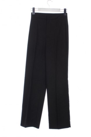 Pantaloni de femei Stradivarius, Mărime XS, Culoare Negru, Preț 130,33 Lei