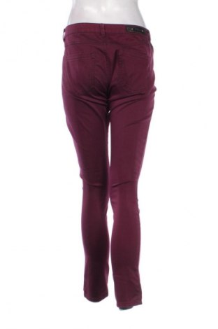 Γυναικείο παντελόνι Stradivarius, Μέγεθος M, Χρώμα Κόκκινο, Τιμή 15,00 €