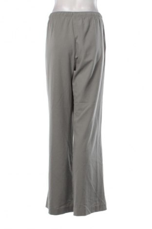 Damenhose Stradivarius, Größe XL, Farbe Grün, Preis € 14,77