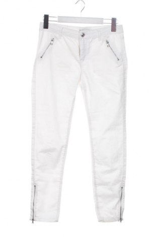 Γυναικείο παντελόνι Stradivarius, Μέγεθος M, Χρώμα Λευκό, Τιμή 15,00 €