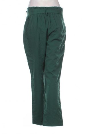 Дамски панталон U Collection, Размер M, Цвят Зелен, Цена 5,62 €