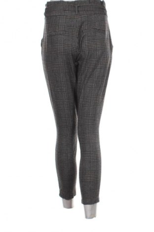 Дамски панталон Vero Moda, Размер M, Цвят Многоцветен, Цена 4,09 €