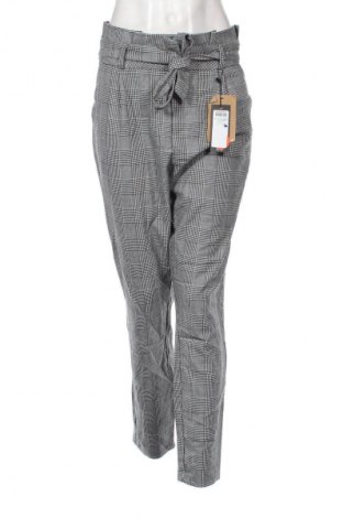 Damenhose Vero Moda, Größe XL, Farbe Mehrfarbig, Preis 22,99 €