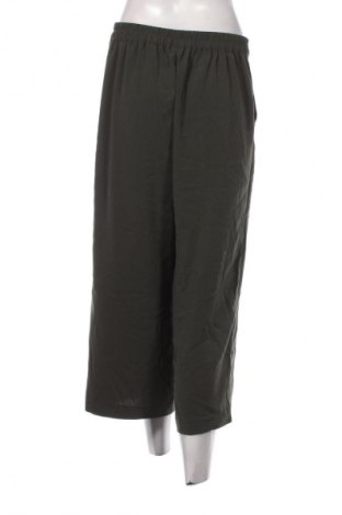Дамски панталон Vero Moda, Размер M, Цвят Зелен, Цена 7,66 €