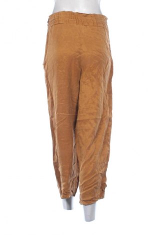 Damskie spodnie Zara, Rozmiar S, Kolor Brązowy, Cena 37,99 zł