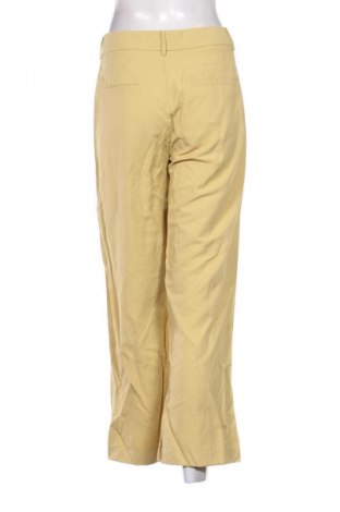 Pantaloni de femei Zara, Mărime L, Culoare Galben, Preț 58,99 Lei