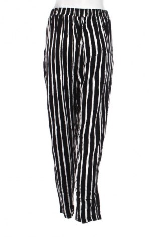 Damenhose Zeeman, Größe XL, Farbe Mehrfarbig, Preis € 24,00