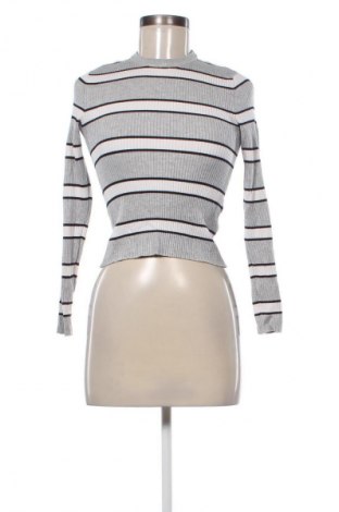 Damski sweter Bershka, Rozmiar M, Kolor Kolorowy, Cena 80,38 zł