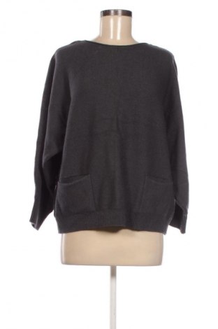 Dámský svetr Blind Date, Velikost L, Barva Šedá, Cena  425,00 Kč