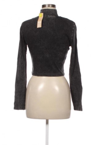 Top sport de damă. Anko, Mărime M, Culoare Negru, Preț 49,99 Lei