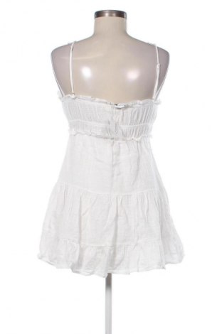 Dámský top Bershka, Velikost S, Barva Bílá, Cena  420,00 Kč