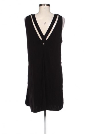 Γυναικείο τοπ Edited, Μέγεθος M, Χρώμα Μαύρο, Τιμή 14,00 €