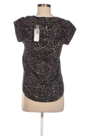 Дамски топ ONLY, Размер XS, Цвят Многоцветен, Цена 24,00 €