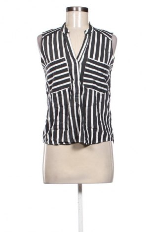 Damentop Vero Moda, Größe XS, Farbe Mehrfarbig, Preis 10,17 €