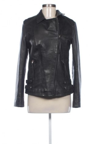 Γυναικείο δερμάτινο μπουφάν Naf Naf, Μέγεθος S, Χρώμα Μαύρο, Τιμή 66,00 €