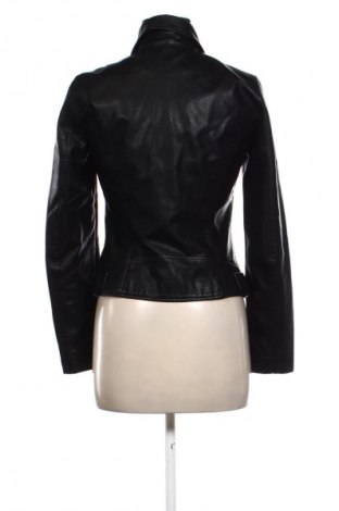 Γυναικείο δερμάτινο μπουφάν Sinsay, Μέγεθος M, Χρώμα Μαύρο, Τιμή 30,00 €