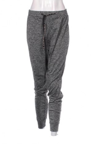 Damen Sporthose Bershka, Größe L, Farbe Mehrfarbig, Preis 13,99 €