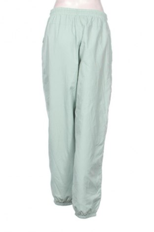 Damen Sporthose ONLY, Größe M, Farbe Grün, Preis 24,00 €