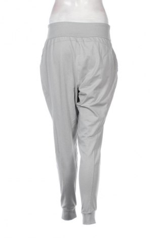 Дамско спортно долнище PUMA, Размер M, Цвят Сив, Цена 16,36 €