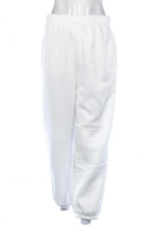 Damen Sporthose SHEIN, Größe XL, Farbe Weiß, Preis 15,00 €