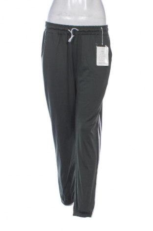 Pantaloni trening de femei Unbranded, Mărime S, Culoare Verde, Preț 59,99 Lei