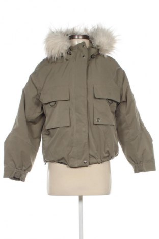 Dámská bunda  Bershka, Velikost S, Barva Zelená, Cena  850,00 Kč