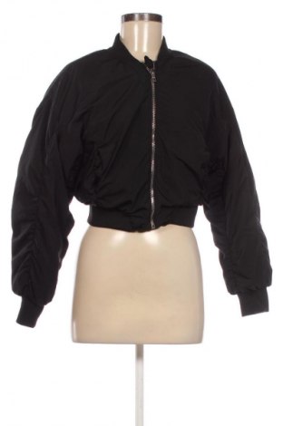 Dámská bunda  Bershka, Velikost S, Barva Černá, Cena  696,00 Kč
