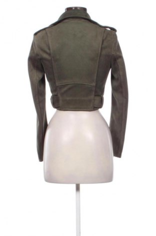 Dámská bunda  Bershka, Velikost XS, Barva Zelená, Cena  1 288,00 Kč
