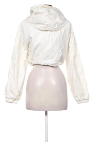 Damenjacke Bershka, Größe M, Farbe Ecru, Preis 25,00 €