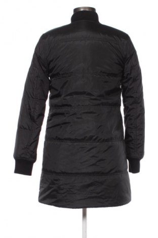 Dámska bunda  Calvin Klein Jeans, Veľkosť XS, Farba Čierna, Cena  80,18 €