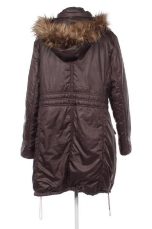 Dámská bunda  G.W., Velikost XL, Barva Hnědá, Cena  1 682,00 Kč