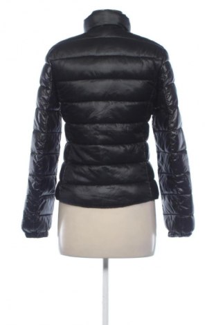 Kurtka damska Mango, Rozmiar S, Kolor Czarny, Cena 131,57 zł