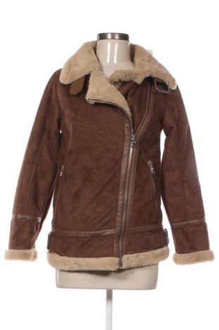Γυναικείο μπουφάν Pull&Bear, Μέγεθος XS, Χρώμα Καφέ, Τιμή 26,99 €