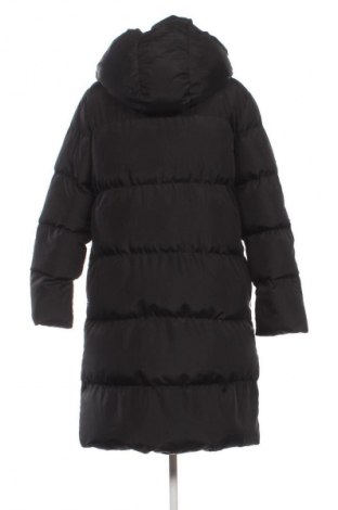 Дамско яке Trendyol, Размер M, Цвят Черен, Цена 23,51 €