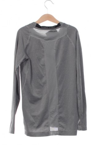 Gyerek blúz Nike, Méret 11-12y / 152-158 cm, Szín Szürke, Ár 6 409 Ft