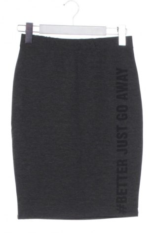 Kinderrock Reserved, Größe 12-13y/ 158-164 cm, Farbe Mehrfarbig, Preis € 4,56