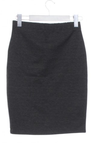 Kinderrock Reserved, Größe 12-13y/ 158-164 cm, Farbe Mehrfarbig, Preis € 4,56