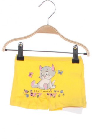 Kinder Shorts Unbranded, Größe 18-24m/ 86-98 cm, Farbe Gelb, Preis 8,00 €