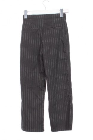 Detské nohavice  H&M, Veľkosť 8-9y/ 134-140 cm, Farba Viacfarebná, Cena  8,95 €