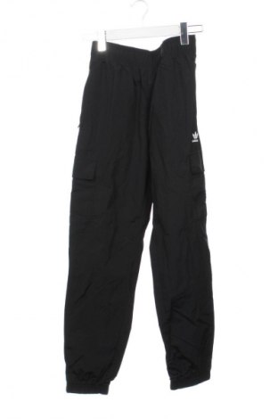 Детско спортно долнище Adidas Originals, Размер 12-13y/ 158-164 см, Цвят Черен, Цена 15,33 €
