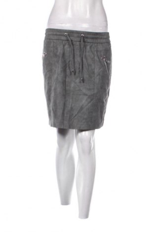 Lederrock Street One, Größe M, Farbe Mehrfarbig, Preis 6,99 €