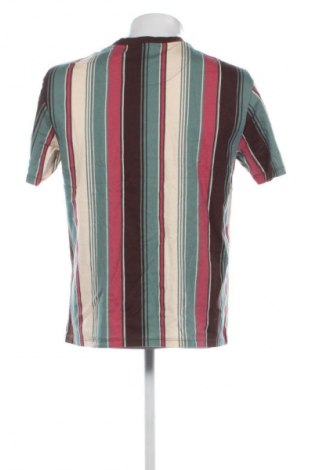 Мъжка тениска Guess, Размер S, Цвят Многоцветен, Цена 16,36 €