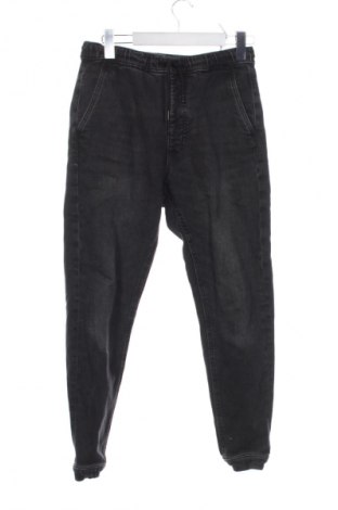 Blugi de bărbați Bershka, Mărime S, Culoare Negru, Preț 104,26 Lei